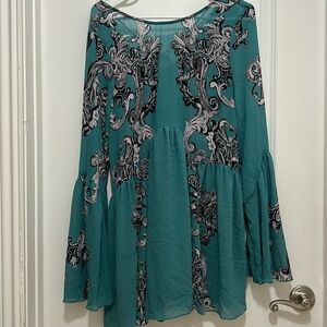 Free People- Long Sleeve Dress